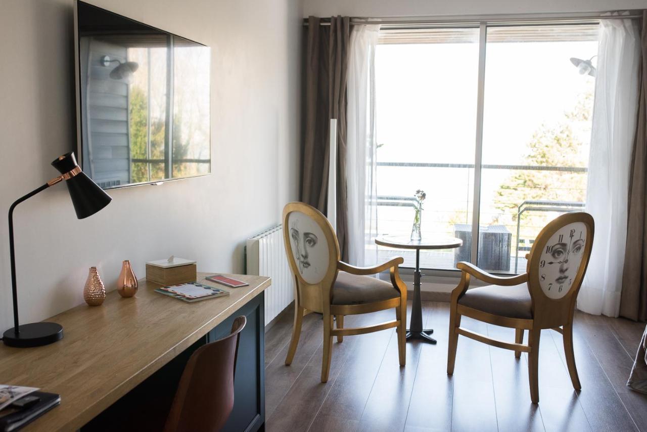 Domaine Du Grand Bec Bed & Breakfast Villerville Eksteriør bilde