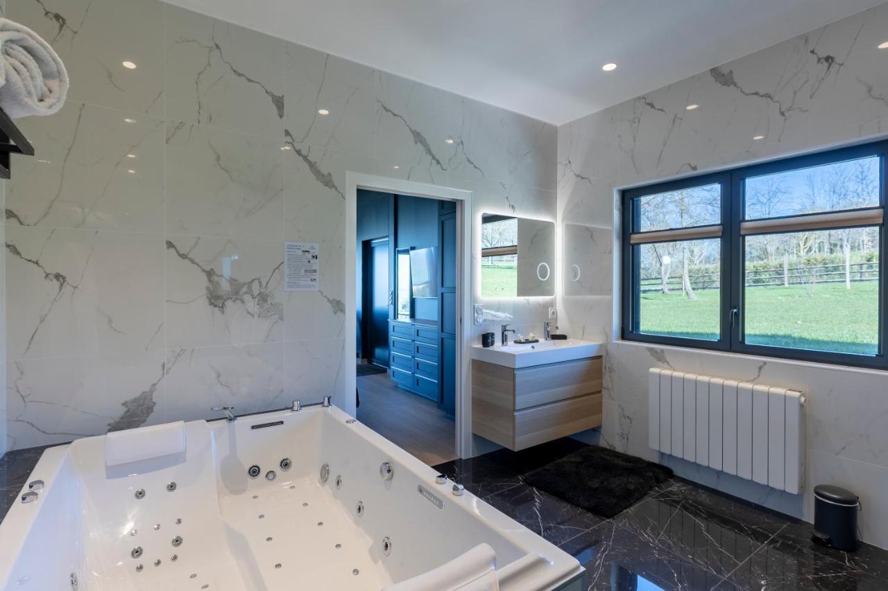 Domaine Du Grand Bec Bed & Breakfast Villerville Eksteriør bilde